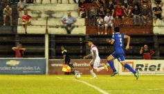 Foto de la galería: A Guaraní se le escapó sobre el final ante Sol de América: fue 2 a 2