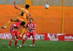 Foto de la galería: Crucero cayó en casa ante Atlético Paraná