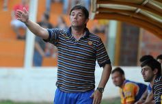 Foto de la galería: Crucero cayó en casa ante Atlético Paraná