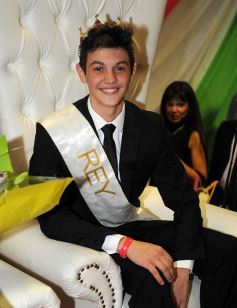 Foto de la galería: Salud a los reyes de los estudiantes!!! Nadine y Rodrigo