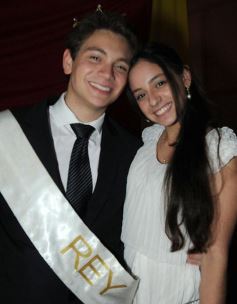 Foto de la galería: Salud a los reyes de los estudiantes!!! Nadine y Rodrigo