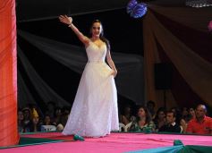 Foto de la galería: Salud a los reyes de los estudiantes!!! Nadine y Rodrigo