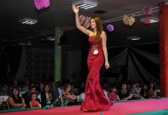 Foto de la galería: Salud a los reyes de los estudiantes!!! Nadine y Rodrigo