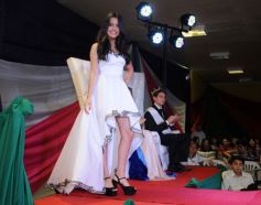 Foto de la galería: Salud a los reyes de los estudiantes!!! Nadine y Rodrigo