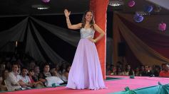 Foto de la galería: Salud a los reyes de los estudiantes!!! Nadine y Rodrigo