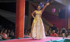 Foto de la galería: Salud a los reyes de los estudiantes!!! Nadine y Rodrigo