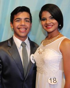 Foto de la galería: Salud a los reyes de los estudiantes!!! Nadine y Rodrigo