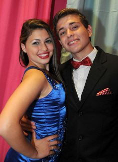 Foto de la galería: Salud a los reyes de los estudiantes!!! Nadine y Rodrigo