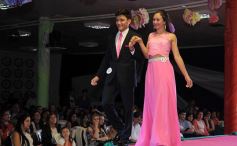 Foto de la galería: Salud a los reyes de los estudiantes!!! Nadine y Rodrigo