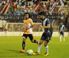 Foto de la galería: Guaraní quiere recuperarse: reviví el empate 1 a 1 ante Patria