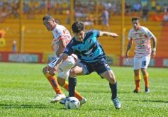 Foto de la galería: El Colectivero salió del fondo de la tabla con una goleada