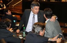 Foto de la galería: La Legislatura aprobó el Presupuesto 2017 para la Administración Pública
