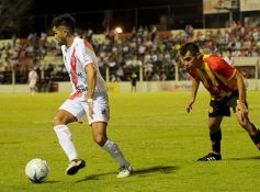 Foto de la galería: Guaraní ganó de local y cortó la mala racha