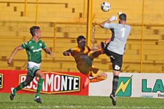 Foto de la galería: Crucero empató a pura garra ante Ferro en Santa Inés