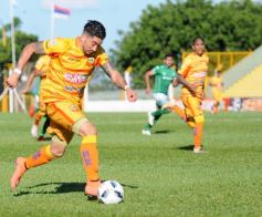 Foto de la galería: Crucero empató a pura garra ante Ferro en Santa Inés