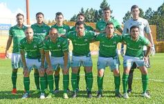 Foto de la galería: Crucero empató a pura garra ante Ferro en Santa Inés