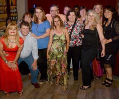 Foto de la galería: Egresados 1985 celebraron en el Quincho Tacuarí