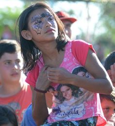 Foto de la galería: Tres mil vecinos disfrutaron del "Barrio Feliz" en la Escuela 809