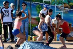 Foto de la galería: Tres mil vecinos disfrutaron del "Barrio Feliz" en la Escuela 809