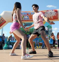 Foto de la galería: Tres mil vecinos disfrutaron del "Barrio Feliz" en la Escuela 809