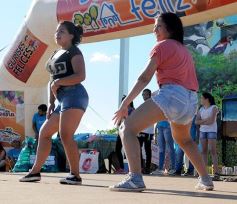 Foto de la galería: Tres mil vecinos disfrutaron del "Barrio Feliz" en la Escuela 809