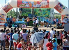 Foto de la galería: Tres mil vecinos disfrutaron del "Barrio Feliz" en la Escuela 809