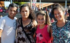 Foto de la galería: Tres mil vecinos disfrutaron del "Barrio Feliz" en la Escuela 809