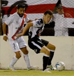 Foto de la galería: Guaraní no pudo con For Ever: fue 1 a 1