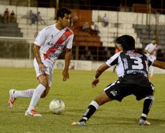 Foto de la galería: Guaraní no pudo con For Ever: fue 1 a 1