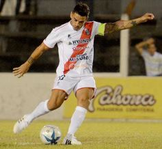 Foto de la galería: Guaraní no pudo con For Ever: fue 1 a 1