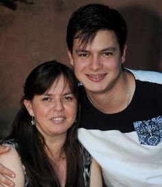 Foto de la galería: Los dos años de Kiara Villar