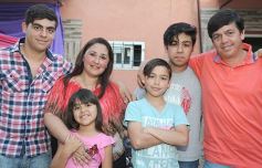 Foto de la galería: Los dos años de Kiara Villar