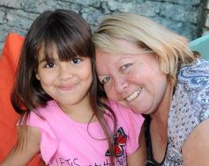 Foto de la galería: Los dos años de Kiara Villar