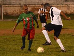 Foto de la galería: Los cracks de Brown y Atlético Posadas brillaron como antaño
