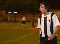 Foto de la galería: Los cracks de Brown y Atlético Posadas brillaron como antaño