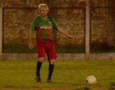 Foto de la galería: Los cracks de Brown y Atlético Posadas brillaron como antaño