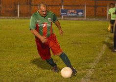 Foto de la galería: Los cracks de Brown y Atlético Posadas brillaron como antaño