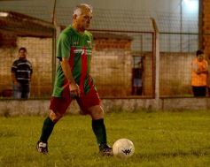 Foto de la galería: Los cracks de Brown y Atlético Posadas brillaron como antaño