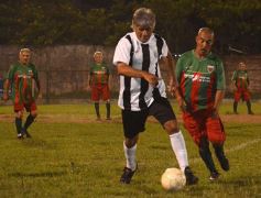 Foto de la galería: Los cracks de Brown y Atlético Posadas brillaron como antaño