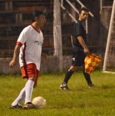 Foto de la galería: Las leyendas de Guaraní y Huracán revivieron viejos tiempos