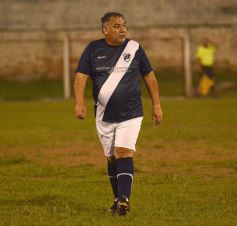 Foto de la galería: Las leyendas de Guaraní y Huracán revivieron viejos tiempos