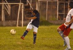 Foto de la galería: Las leyendas de Guaraní y Huracán revivieron viejos tiempos