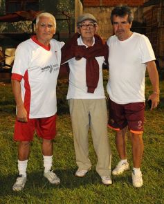 Foto de la galería: Las leyendas de Guaraní y Huracán revivieron viejos tiempos