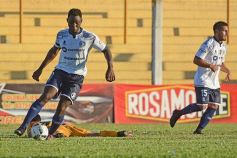 Foto de la galería: Crucero-Indpendiente Rivadavia: empate polémico en Santa Inés