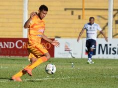 Foto de la galería: Crucero-Indpendiente Rivadavia: empate polémico en Santa Inés