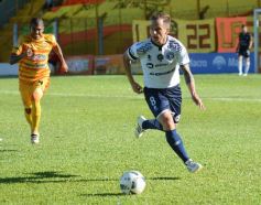Foto de la galería: Crucero-Indpendiente Rivadavia: empate polémico en Santa Inés
