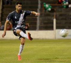 Foto de la galería: Traspié de Guaraní en Villa Sarita: perdió con Patria de Formosa