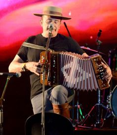 Foto de la galería: Primera noche del Festival del Litoral: postales para revivir una gran fiesta