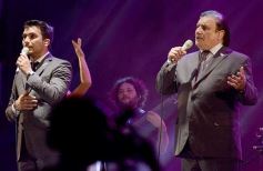 Foto de la galería: Baile, canto y emoción en la segunda noche del Festival del Litoral