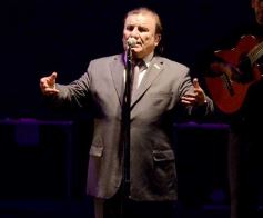 Foto de la galería: Baile, canto y emoción en la segunda noche del Festival del Litoral